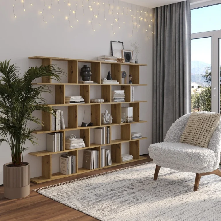 Biblioteczka w salonie  pomysły na elegancki regał na książki